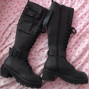 Current mood Obsidian pocket combat boots